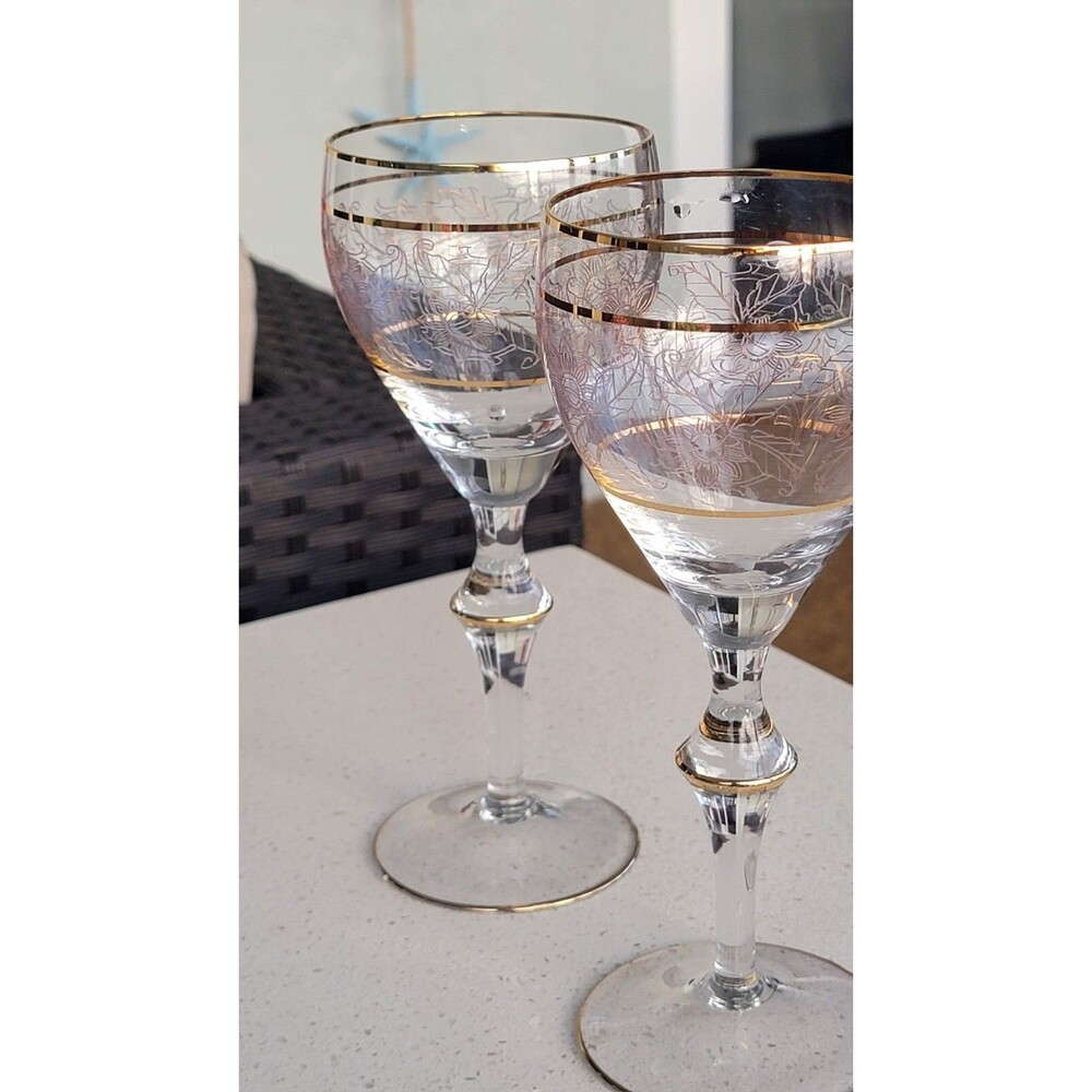 Vintage Crystal Wine Glasses Gold Etched & Banded Stemware Set/2 - Picture 11 of 13